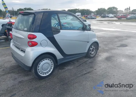 2013 Smart Fortwo Pure z USA, uszkodzony, nr VIN WMEEJ3BA7DK651454